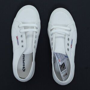 Superga Unisex 2750 Cotu Classic Sneaker